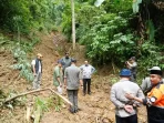 bnpb-salurkan-bantuan-darurat-untuk-tanah-datar
