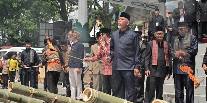 gubernur-mahyeldi:-alek-anak-nagari-perkuat-karakter-dan-jaga-warisan-budaya-minangkabau