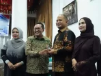 bupati-tanah-datar-lepas-haru-promosi-dandim-agus-priyo bupati-tanah-datar-lepas-haru-promosi-dandim-agus-priyo