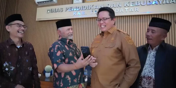 pemkab-tanah-datar-dukung-pembangunan-rumah-gadang-di-texas