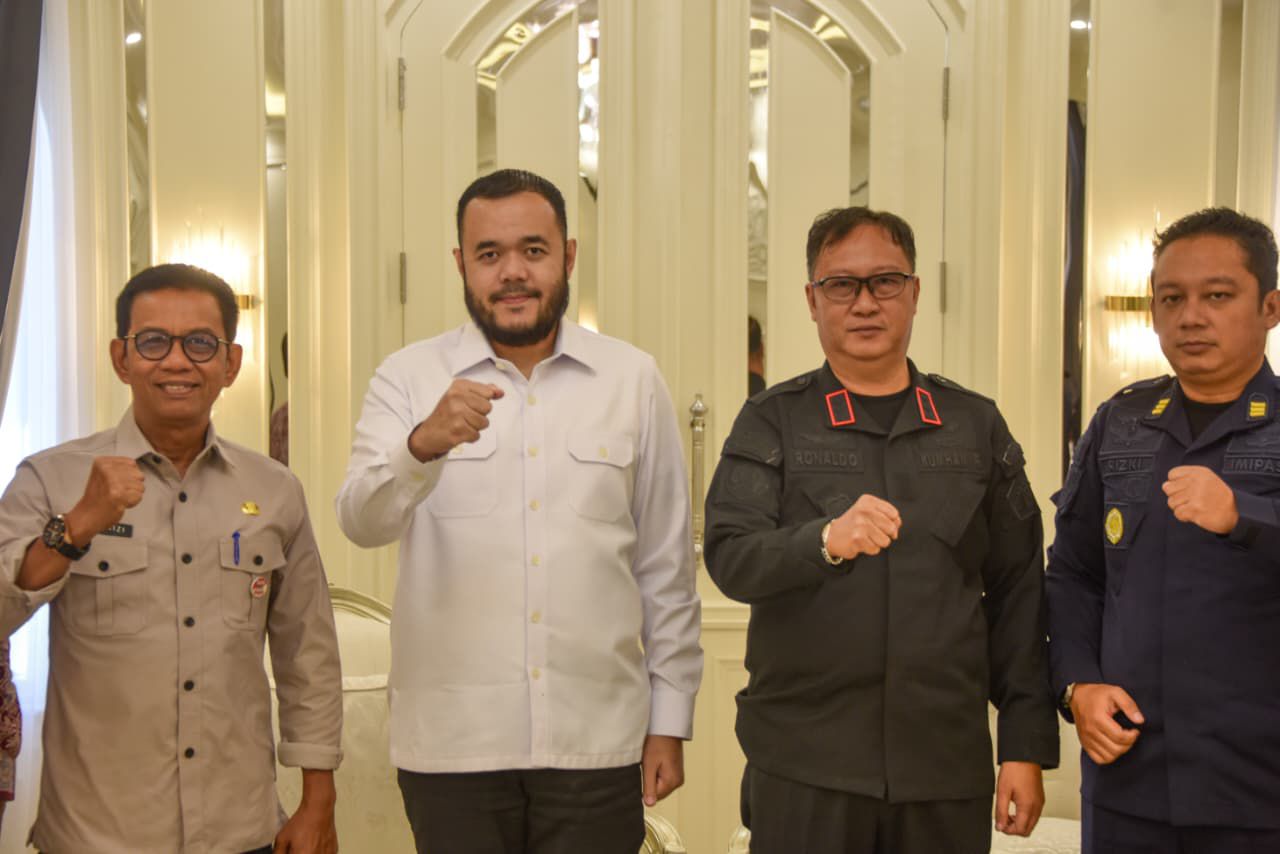 wako-fadly-amran-terima-kunjungan-silaturahmi-kepala-lapas-kelas-iia-padang wako-fadly-amran-terima-kunjungan-silaturahmi-kepala-lapas-kelas-iia-padang