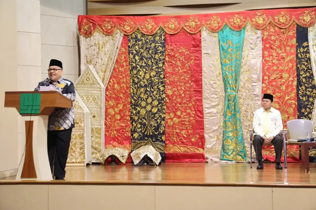 tak-lagi-bertumpu-pada-fiskal,-ketua-dprd-sumbar-muhidi-dorong-diaspora-minang-jadi-motor-pembangunan-sumbar tak-lagi-bertumpu-pada-fiskal,-ketua-dprd-sumbar-muhidi-dorong-diaspora-minang-jadi-motor-pembangunan-sumbar