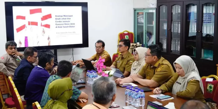 pemkab-tanah-datar-gandeng-unand-tekan-angka-stunting
