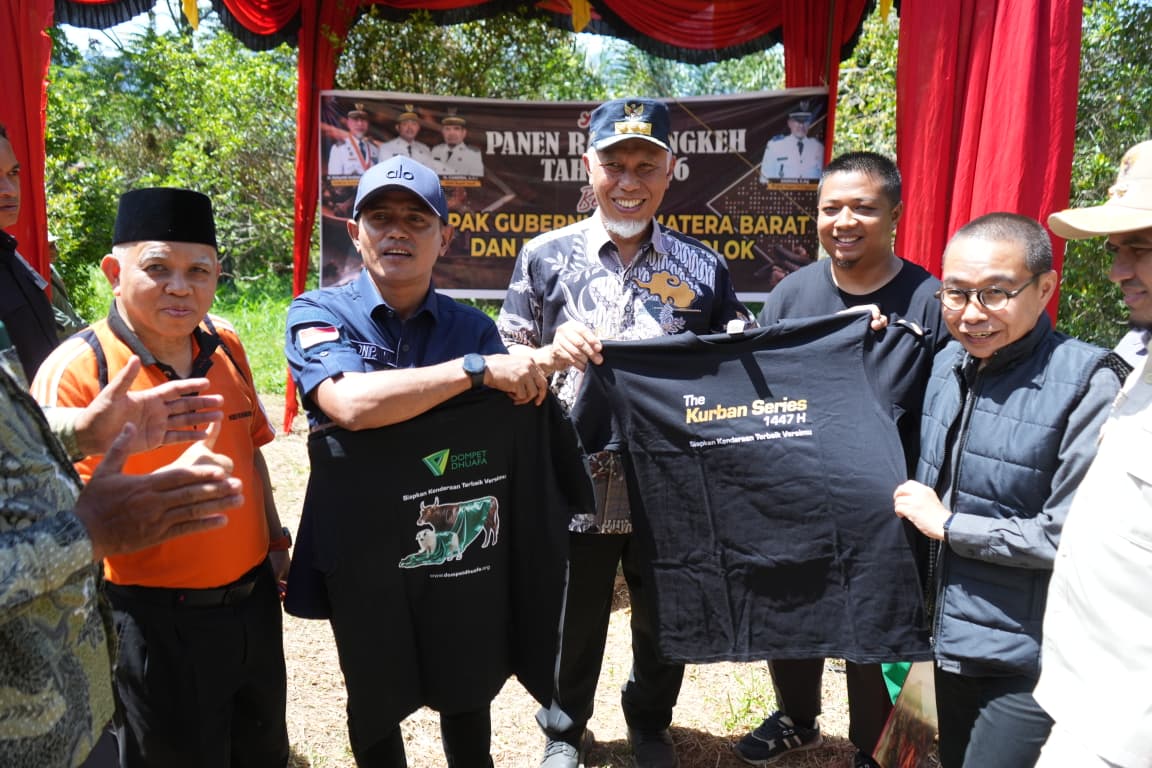 mahyeldi:-kepedulian-sosial-dan-gotong-royong-kunci-kebangkitan-masyarakat-pascabencana mahyeldi:-kepedulian-sosial-dan-gotong-royong-kunci-kebangkitan-masyarakat-pascabencana