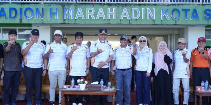 gubernur-mahyeldi-buka-turnamen-sepak-bola-fe-cup-2-regional-sumatera