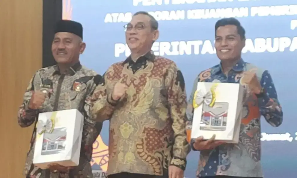 pemkab-limapuluh-kota-raih-opini-wtp-11-kali-berturut-turut-dari-bpk-sumbar pemkab-limapuluh-kota-raih-opini-wtp-11-kali-berturut-turut-dari-bpk-sumbar