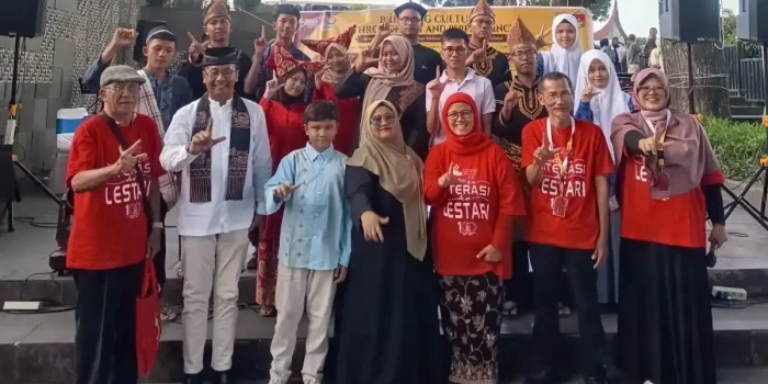 ermawati-dari-sd-sabbihisma-3-batang-anai-raih-juara-1-lomba-kata-klasik-minangkabau