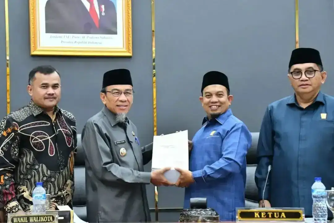 wawako-padang-maigus-nasir-sampaikan-ranperda-pertanggungjawaban-apbd-ta-2025 wawako-padang-maigus-nasir-sampaikan-ranperda-pertanggungjawaban-apbd-ta-2025