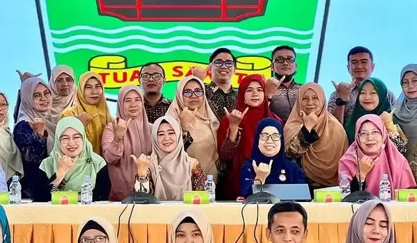 yesi-endriani-dorong-guru-lebih-peduli-kesehatan-mental-siswa-melalui-bimtek-wali-kelas