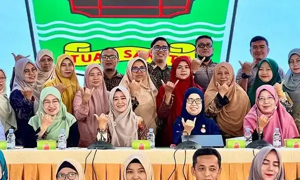 yesi-endriani-dorong-guru-lebih-peduli-kesehatan-mental-siswa-melalui-bimtek-wali-kelas yesi-endriani-dorong-guru-lebih-peduli-kesehatan-mental-siswa-melalui-bimtek-wali-kelas