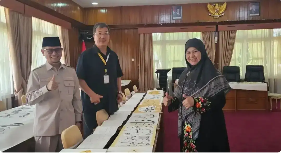 dmdi-china-usulkan-aksara-jawi-untuk-jam-gadang-ikonik-bukittinggi dmdi-china-usulkan-aksara-jawi-untuk-jam-gadang-ikonik-bukittinggi