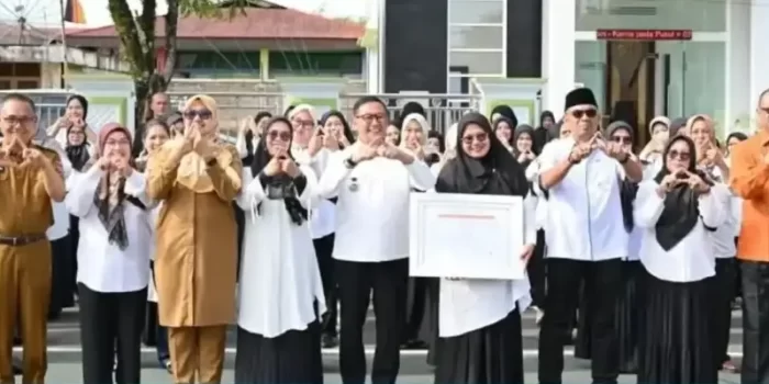 wali-kota-bukittinggi-canangkan-pelaksanaan-sensus-ekonomi-tahun-2026