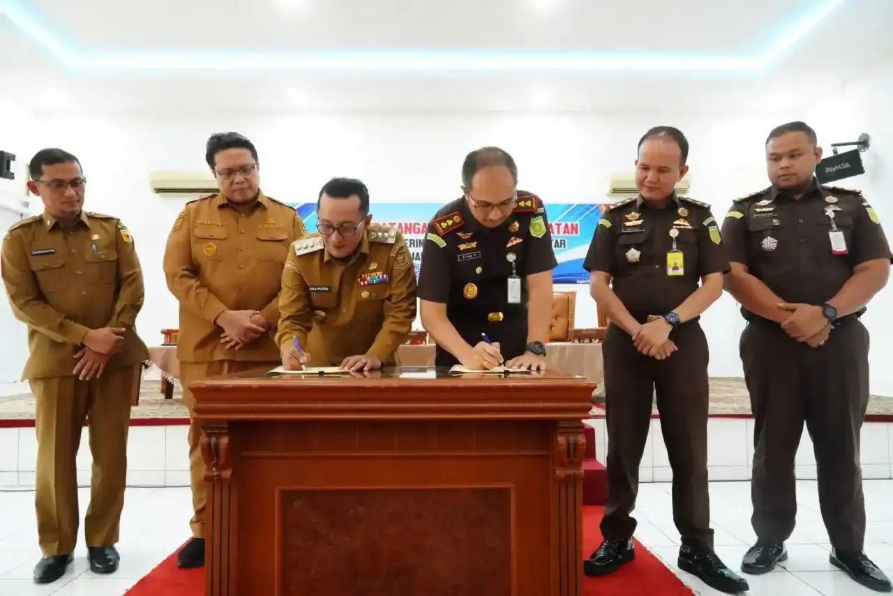 pemkab-dan-kejari-tanah-datar-resmikan-rumah-restorative-justice pemkab-dan-kejari-tanah-datar-resmikan-rumah-restorative-justice