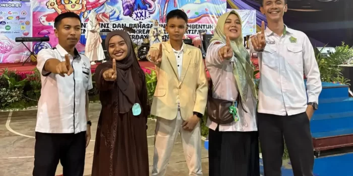 siswi-man-2-padang-raih-juara-i-solo-song-pada-pekan-kreativitas-siswa-se-sumbar