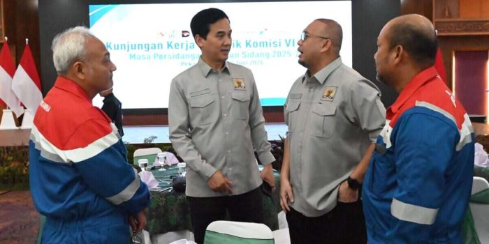 manfaatkan-stabilitas-harga-global,-dpr-dorong-peningkatan-produksi-minyak-nasional