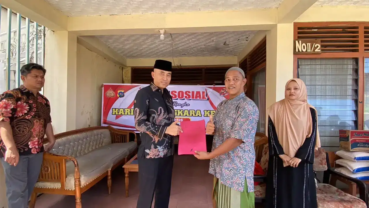 hut-ke-80-bhayangkara,-ditreskrimsus-polda-sumbar-baksos-di-panti-asuhan-dan-masjid hut-ke-80-bhayangkara,-ditreskrimsus-polda-sumbar-baksos-di-panti-asuhan-dan-masjid