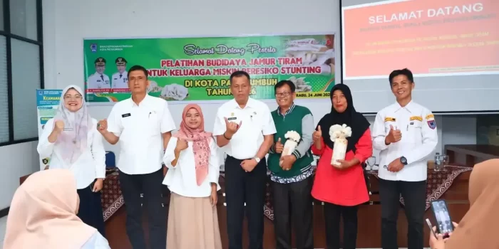pemko-payakumbuh-gelar-pelatihan-budidaya-jamur-tiram-dan-serahkan-bantuan-6.000-baglog