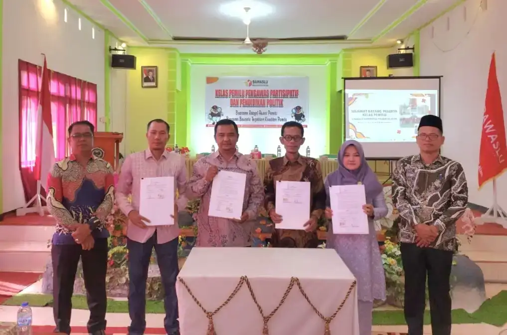 jalin-kerja-sama-pengawasan-partisipatif,-bawaslu-pesisir-selatan-dan-stai-balai-selasa-tandatangani-mou-dan-pks