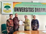 unidha-serahkan-sk-pejabat-struktural,-profesor-emeritus-dan-sk-purnabakti-dosen