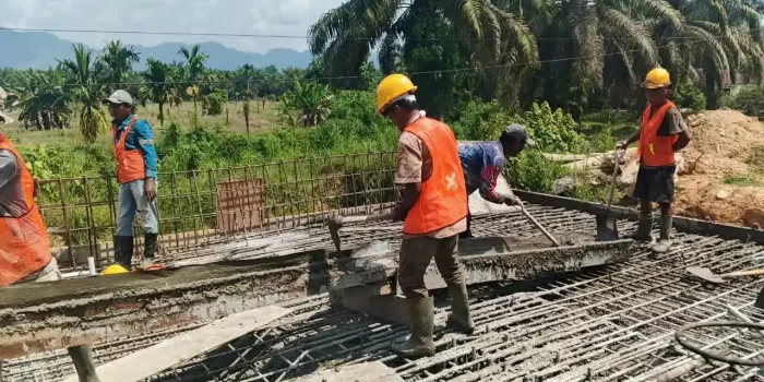 pemkab-dharmasraya-alokasikan-rp63,6-miliar-percepat-pembangunan-jalan