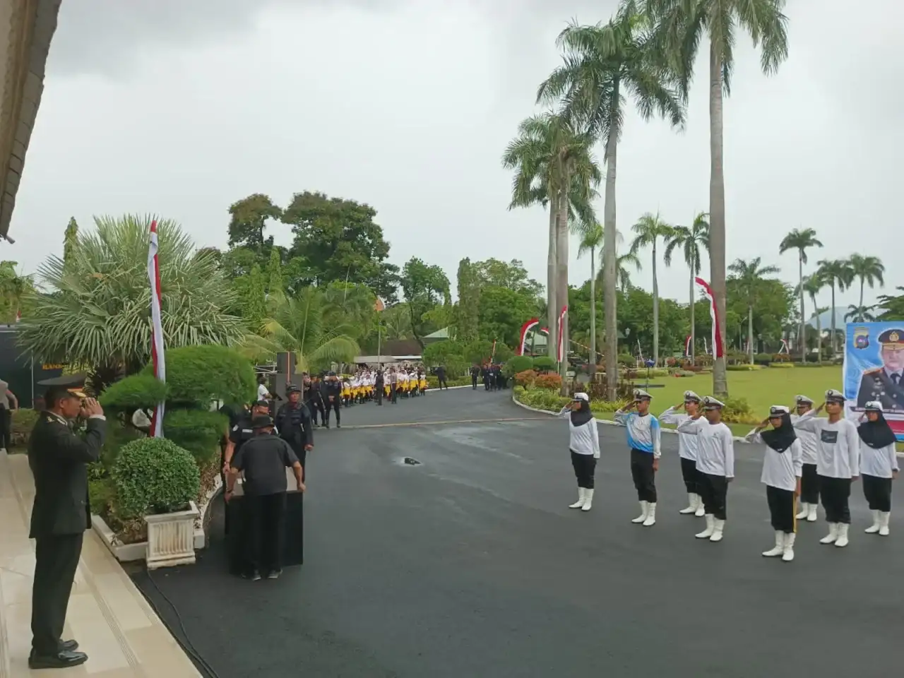 pks-man-2-padang-matangkan-persiapan-tampil-pada-hut-bhayangkara-ke-80