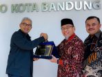 tingkatkan-pad,-pemko-padang-pelajari-sistem-parkir-digital-bandung