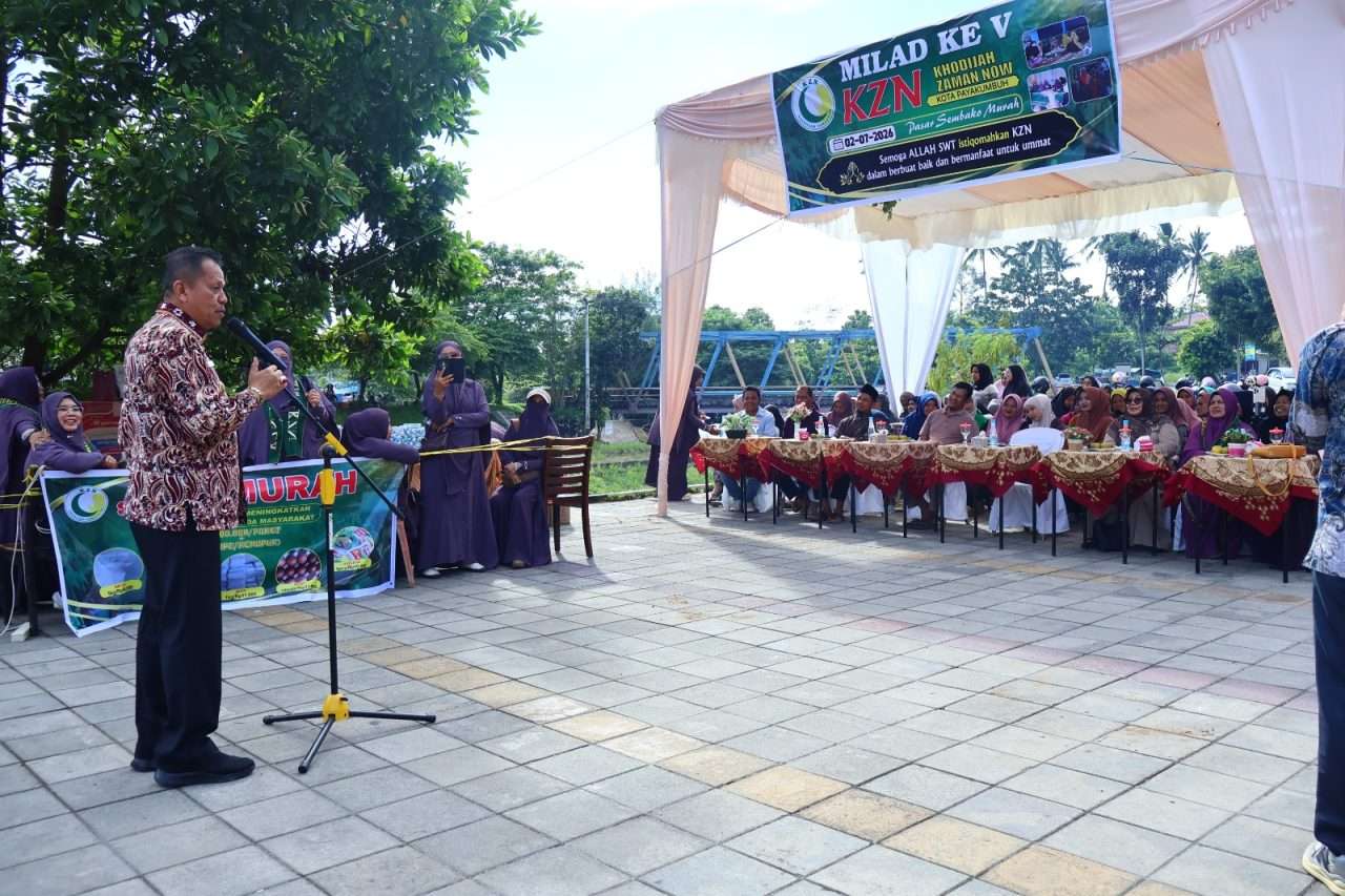 pemko-payakumbuh-apresiasi-pasar-sembako-murah-yang-digelar-kzn pemko-payakumbuh-apresiasi-pasar-sembako-murah-yang-digelar-kzn
