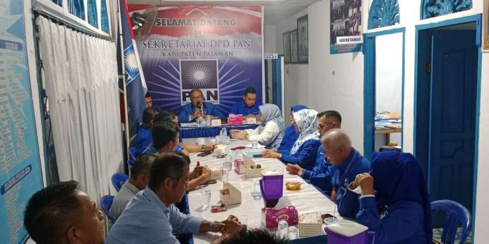 rapat-konsolidasi-pan-pasaman,-muzli-m.-nur-targetkan-5-kursi-dprd
