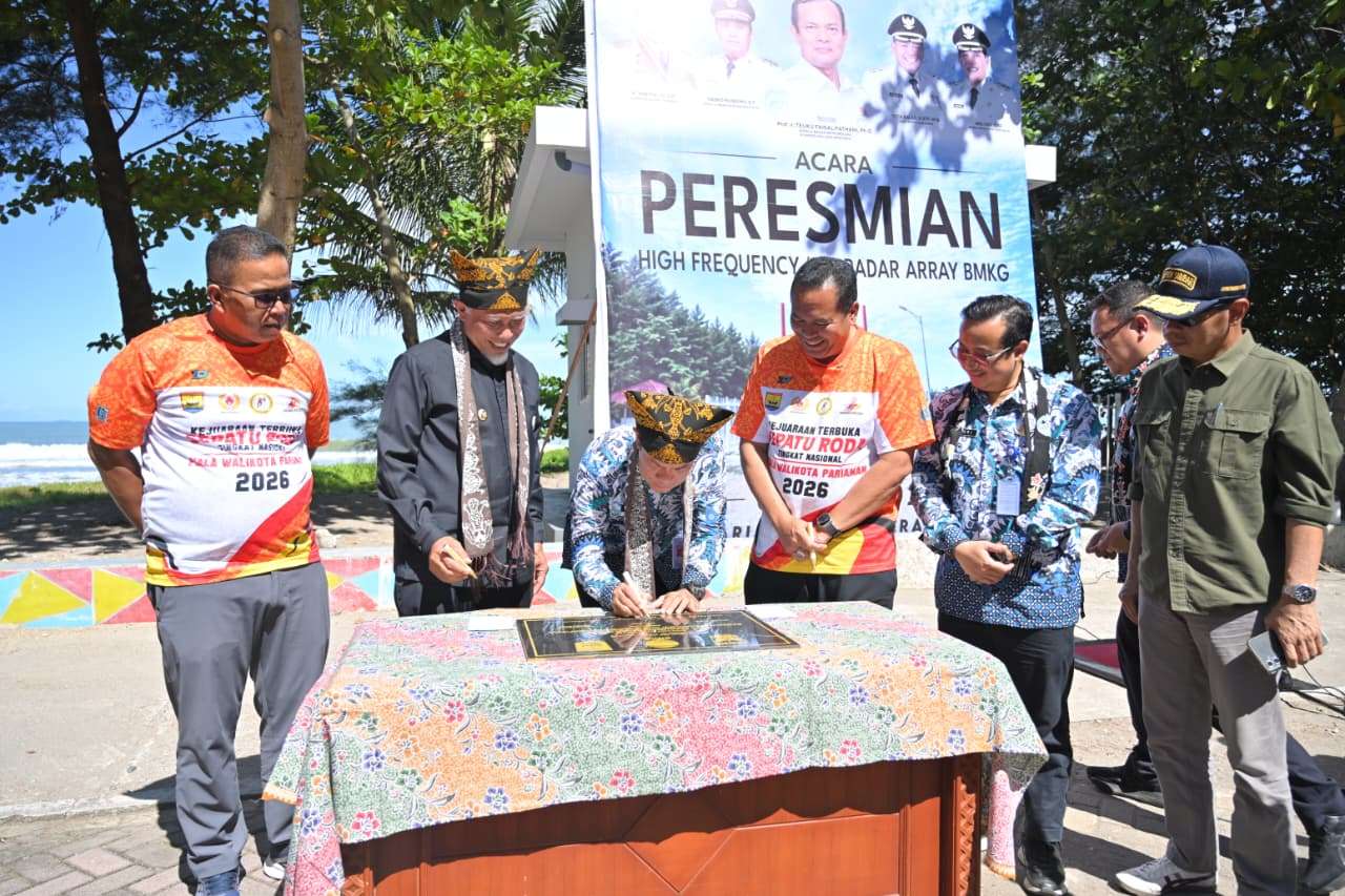 resmikan-radar-frekwensi-tinggi-di-pariaman,-gubernur:-perkuat-mitigasi-bencana-dan-keselamatan-masyarakat-pesisir