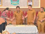 wagub-vasko-satukan-dukungan-daerah,-sumbar-siapkan-usulan-kawasan-sawahlunto–sijunjung–dharmasraya-sebagai-proyek-strategis-nasional wagub-vasko-satukan-dukungan-daerah,-sumbar-siapkan-usulan-kawasan-sawahlunto–sijunjung–dharmasraya-sebagai-proyek-strategis-nasional