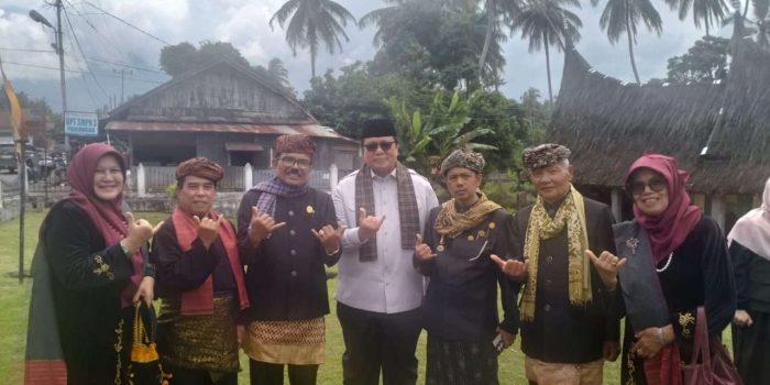 sakato-luak-nan-tuo-resmi-dikukuhkan,-dr-h-febby-dt-bangso-kayo-pimpin-dewan-pembina