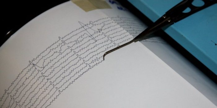 dini-hari,-tiga-kali-gempa-guncang-sumbar