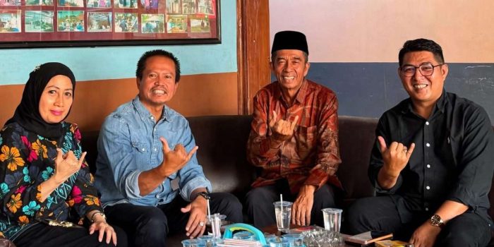 rang-pasisia-ntb-bersatu-lagi!-empi-muslion-serahkan-ad/art-baru-pkps-hasil-rakernas-2026