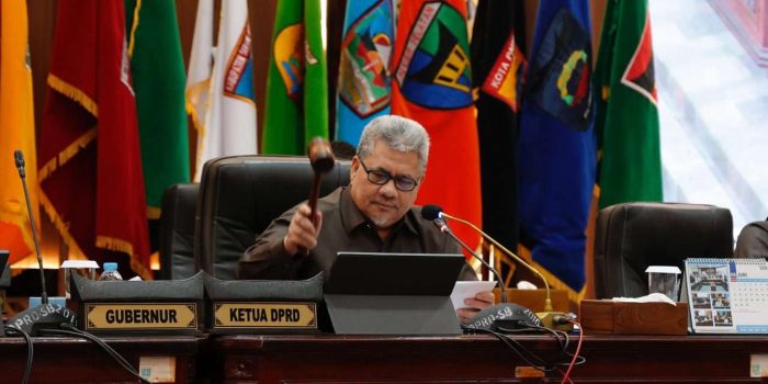 dprd-sumbar-setujui-ranperda-pertanggungjawaban-pelaksanaan-apbd-tahun-2025