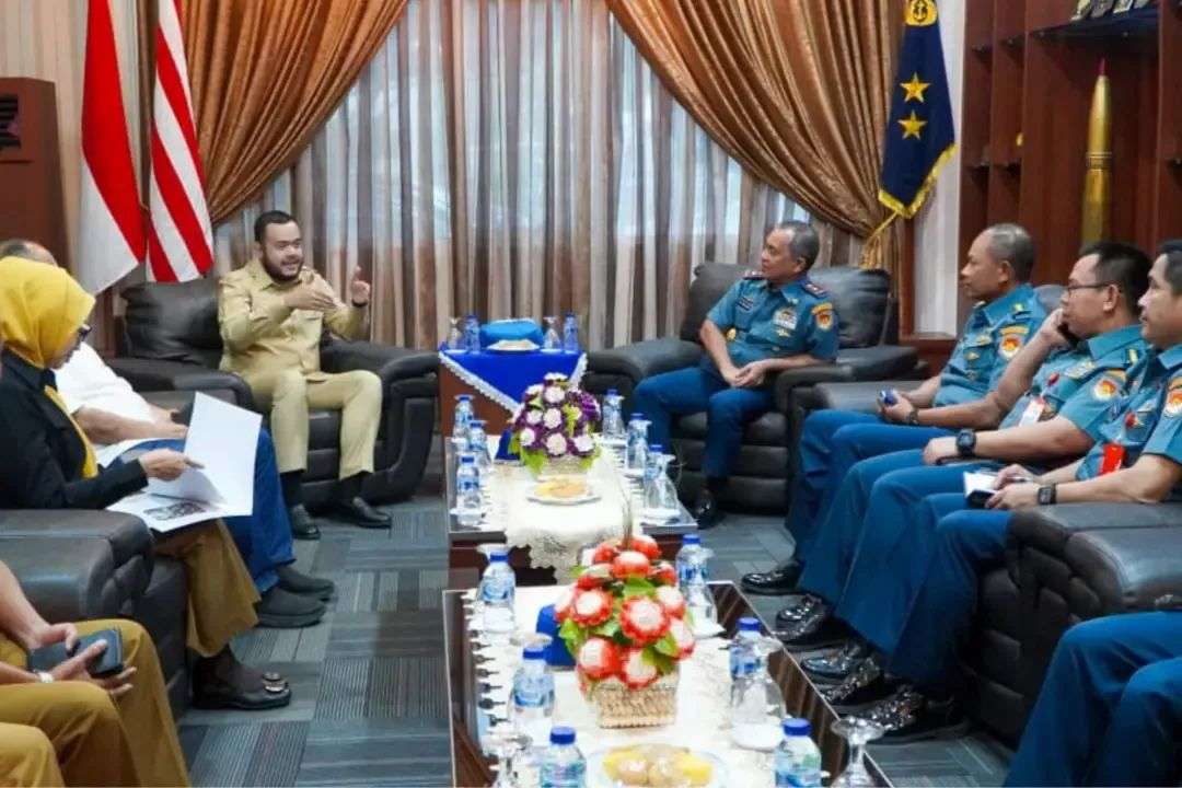 wali-kota-padang-fadly-amran-kunjungan-kerja-ke-markas-kodaeral-ii wali-kota-padang-fadly-amran-kunjungan-kerja-ke-markas-kodaeral-ii