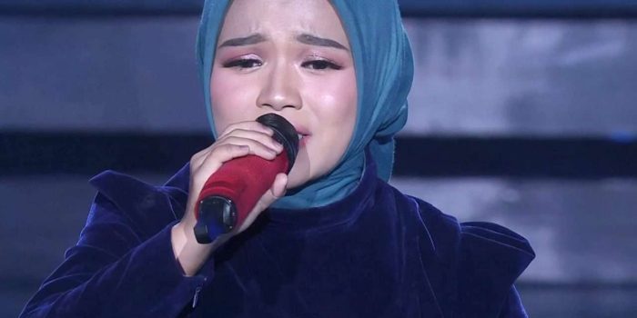 dari-pesisir-selatan-ke-panggung-nasional,-zhifanna-siap-jadi-bintang-baru-dangdut