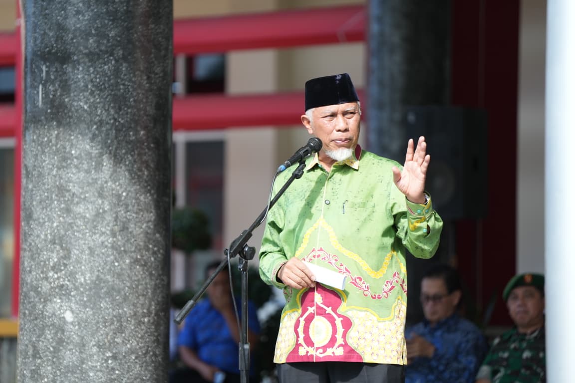generasi-muda-harus-diselamatkan,-gubernur-mahyeldi-ajak-seluruh-elemen-masyarakat-perangi-narkoba generasi-muda-harus-diselamatkan,-gubernur-mahyeldi-ajak-seluruh-elemen-masyarakat-perangi-narkoba