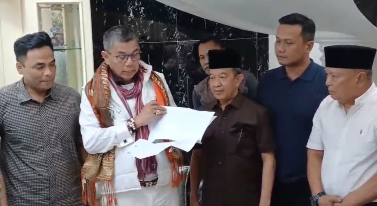 kejari-padang-alihkan-penahanan-bsn-jadi-tahanan-kota kejari-padang-alihkan-penahanan-bsn-jadi-tahanan-kota