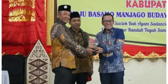 bupati-eka-putra-ajak-perantau-berperan-strategis-bangun-tanah-datar