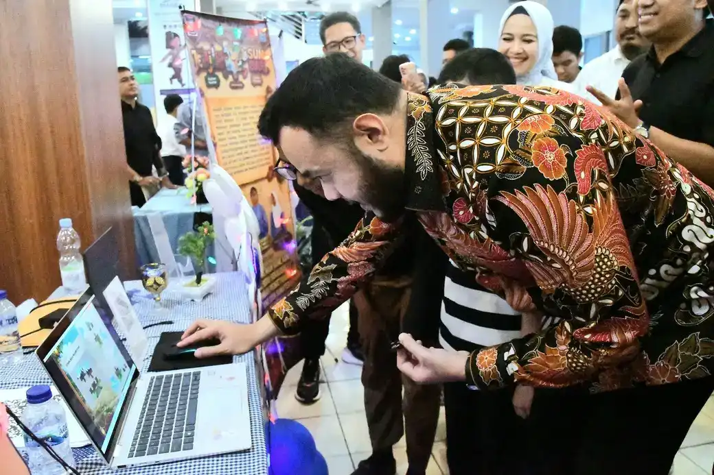 pemko-padang-dorong-generasi-muda-kuasai-industri-kreatif-digital-dunia pemko-padang-dorong-generasi-muda-kuasai-industri-kreatif-digital-dunia