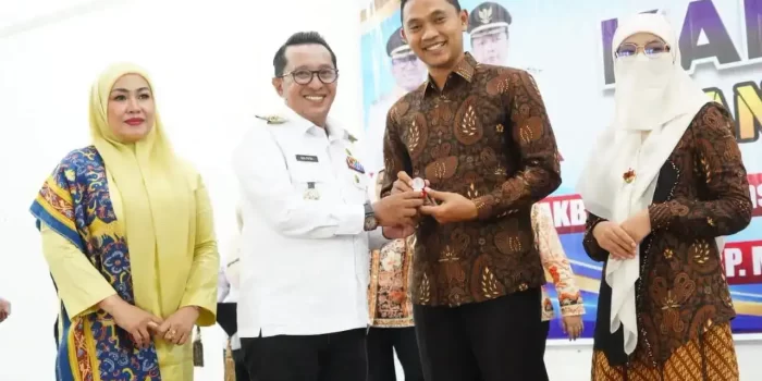lepas-sambut-kapolres-tanah-datar,-eka-putra-tekankan-sinergitas-dan-keberlanjutan-program