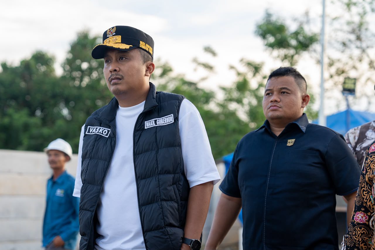 wagub-vasko-minta-masyarakat-bersabar-selama-peningkatan-jalan-padang–solok wagub-vasko-minta-masyarakat-bersabar-selama-peningkatan-jalan-padang–solok