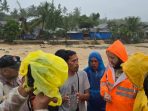 walikota-padang-tinjau-langsung-banjir-di-kawasan-guo-kecamatan-kuranji