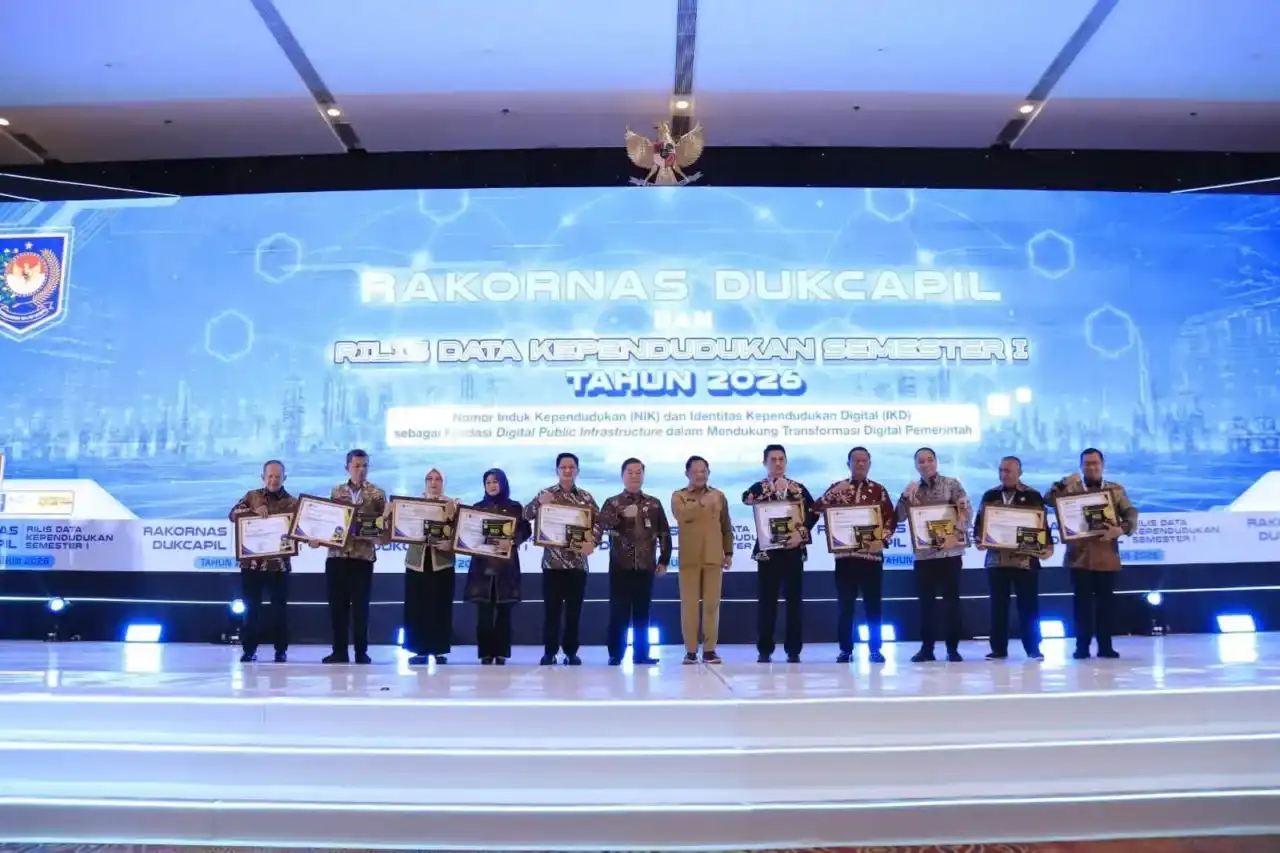 pemko-padang-panjang-raih-penghargaan-ikd-dukcapil-prima-award-2026
