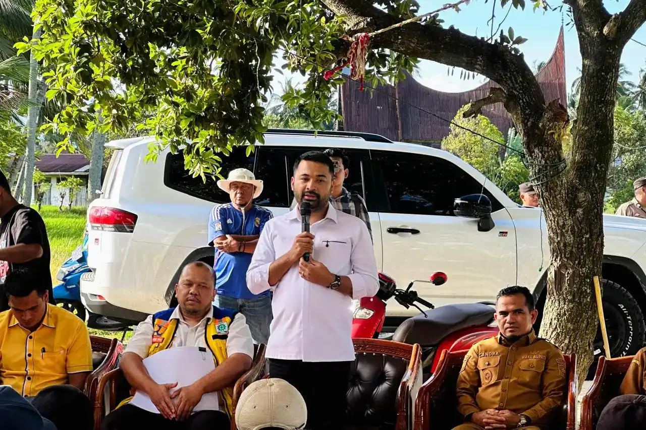 dpr-ri-percepat-pembangunan-infrastruktur-dan-program-bedah-rumah-di-solok