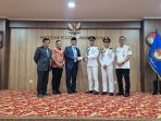 siapkan-kader-birokrasi-masa-depan,-gubernur-mahyeldi-tekankan-integritas-hingga-transformasi-digital-kepada-praja-ipdn-asal-sumbar