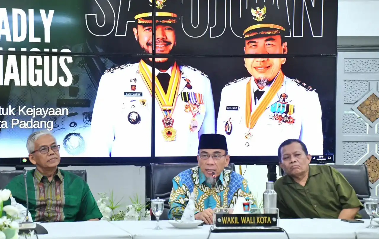 pemko-padang-gandeng-appmbgi-optimalkan-operasional-mbg pemko-padang-gandeng-appmbgi-optimalkan-operasional-mbg