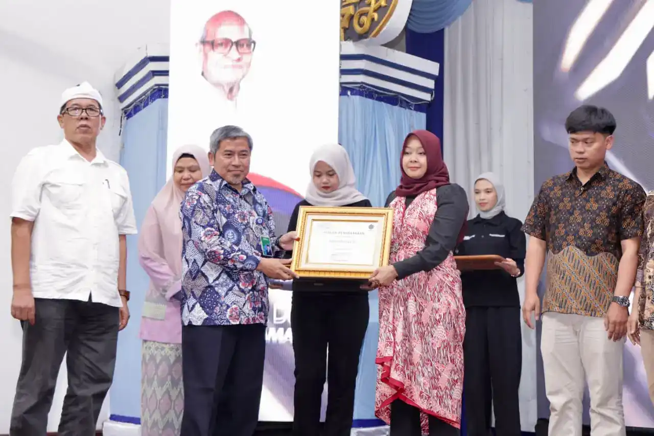 kemnaker-dan-indo-rama-perkuat-kelompok-tenaga-kerja-mandiri-di-purwakarta kemnaker-dan-indo-rama-perkuat-kelompok-tenaga-kerja-mandiri-di-purwakarta