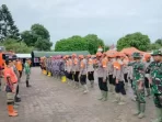 tim-gabungan-padang-bantu-pemulihan-pascagalodo-di-arosuka tim-gabungan-padang-bantu-pemulihan-pascagalodo-di-arosuka