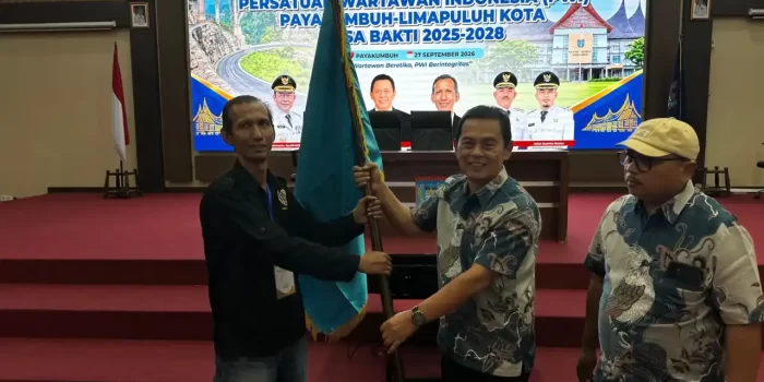 raih-13-suara,-aspon-dedi-kembali-pimpin-pwi-payakumbuh-limapuluh-kota-periode-kedua